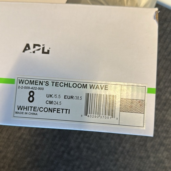 BRAND NEW: APL Women's TechLoom Wave - Picture 5 of 5